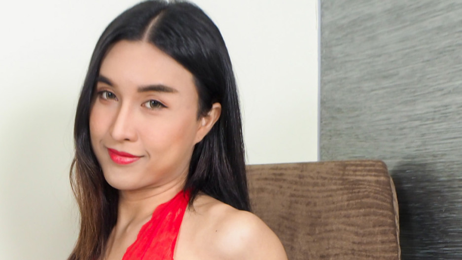 Snooker Delivers A Creamy Cum!